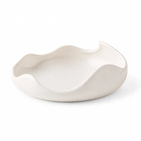 Assiette Crete Albatre - Packshot 3/4 fond blanc pur